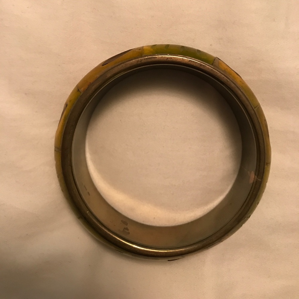 Wood bangle - Picture 3 of 4