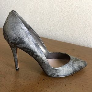 Charles David Snake Print Metallic Pumps Size 9