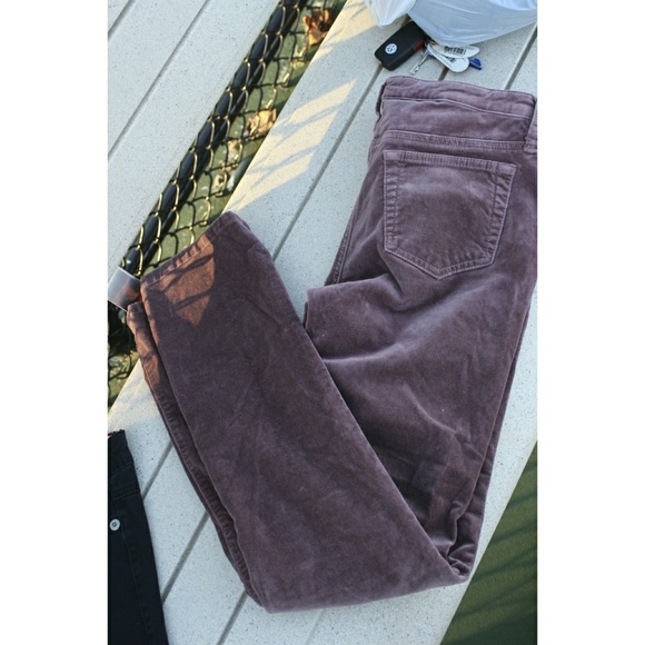 Pink pants sz 4 fits like 5 or 6 - Picture 2 of 5