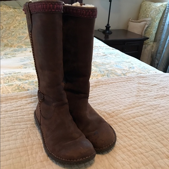 Ugg brown leather boots 8 - Picture 6 of 6
