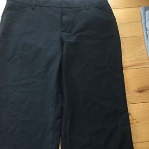 Gap perfect trouser. Wider leg. Good condition
