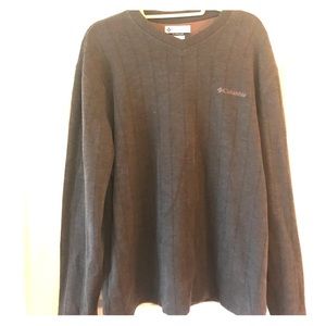 Columbia L Brown Sweater