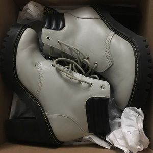 BRAND NEW Doc Marten Booties