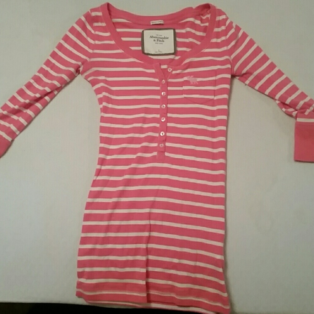 A&F 3/4 sleeve Shirt