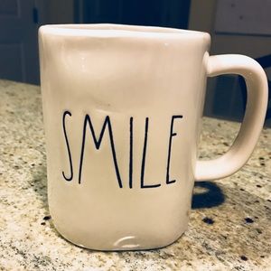 Rae Dunn Smile Mug