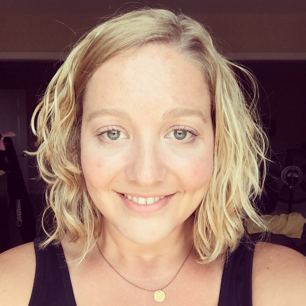 Meet your Posher, Lauren