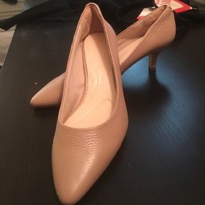 Rockport kitten heels - 6 wide