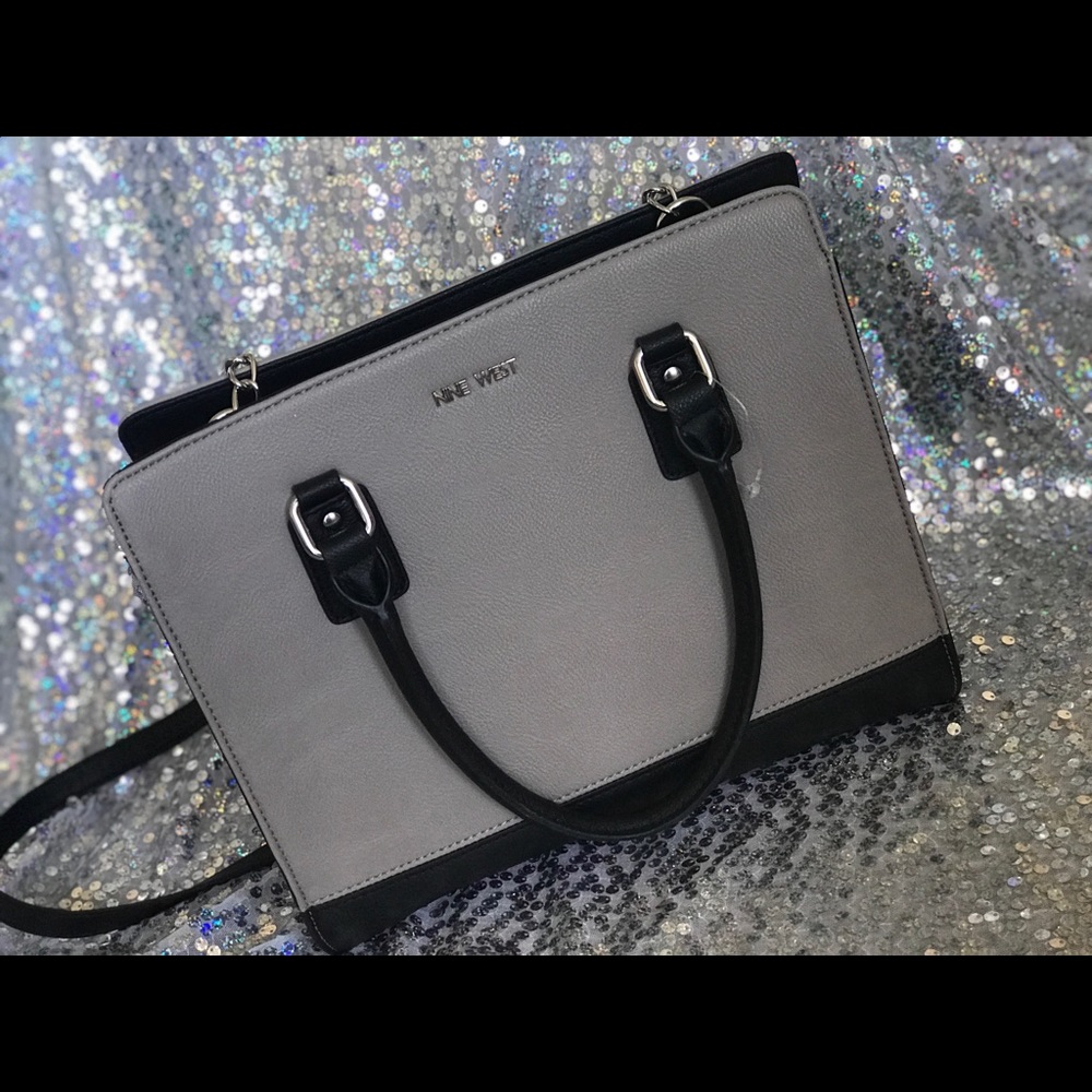 Nine West purse