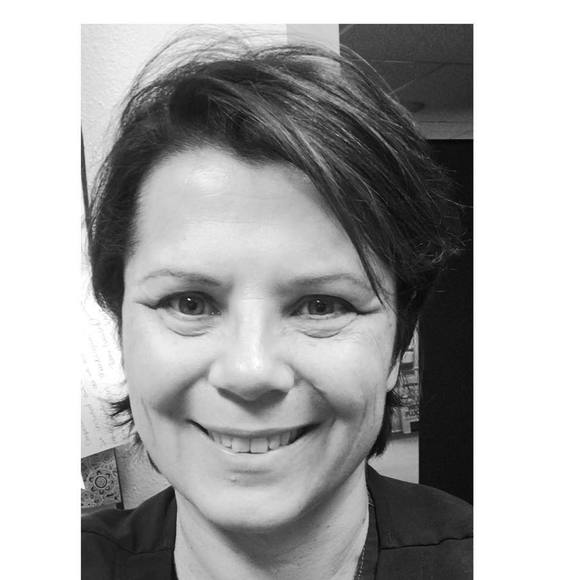 Meet your Posher, Kathy - Picture 1 of 1