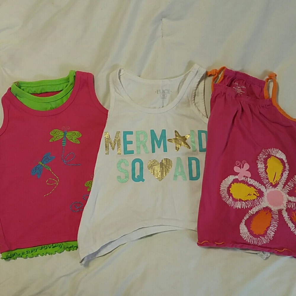 Girl's shirts, 4t, bundle of nine shirts - Picture 3 of 7