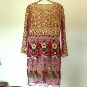 S/M Floral Embroidered Mini Dress