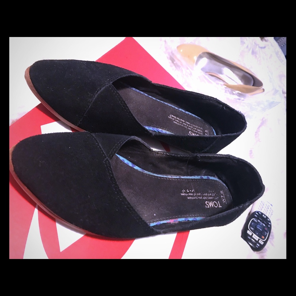 Black flats from tom