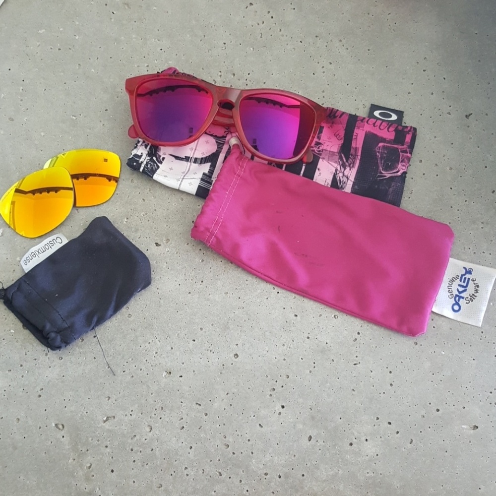 Oakley Frogskin Bundle