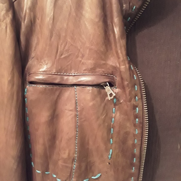 Tahari Lambskin Leather Jacket - Picture 2 of 5