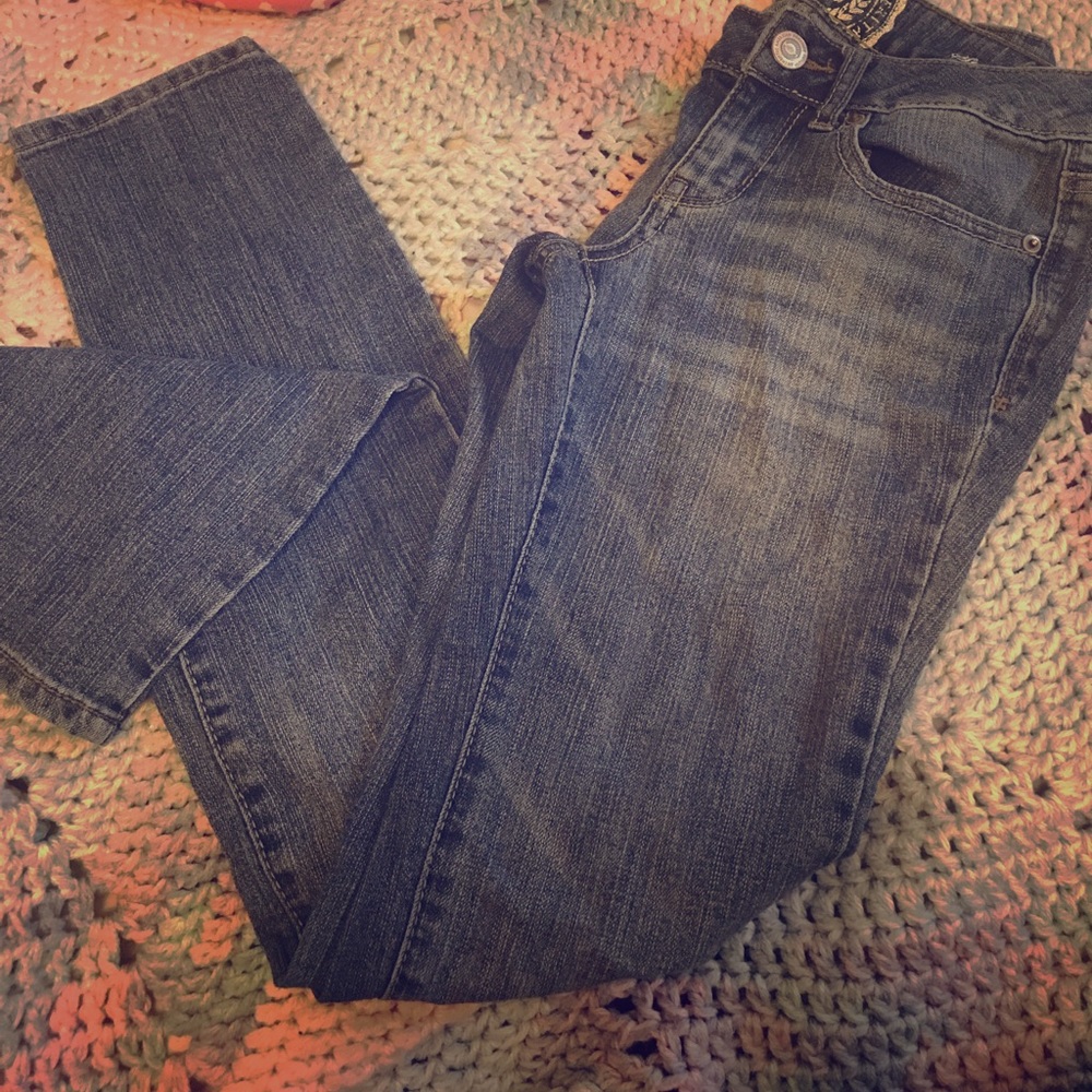 SO skinny jeans size 3 W/ free gift 🎁
