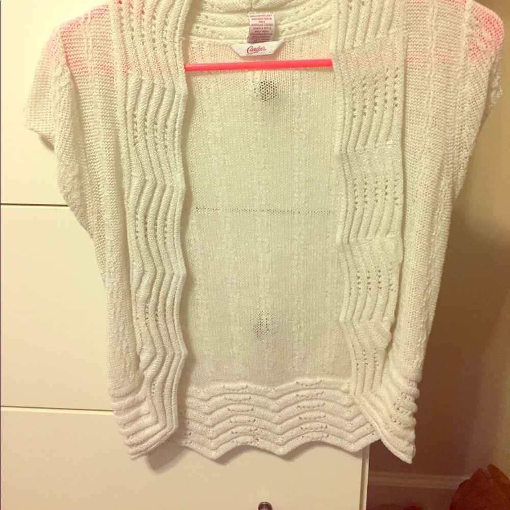 Lace over shirt, can be worn with anything