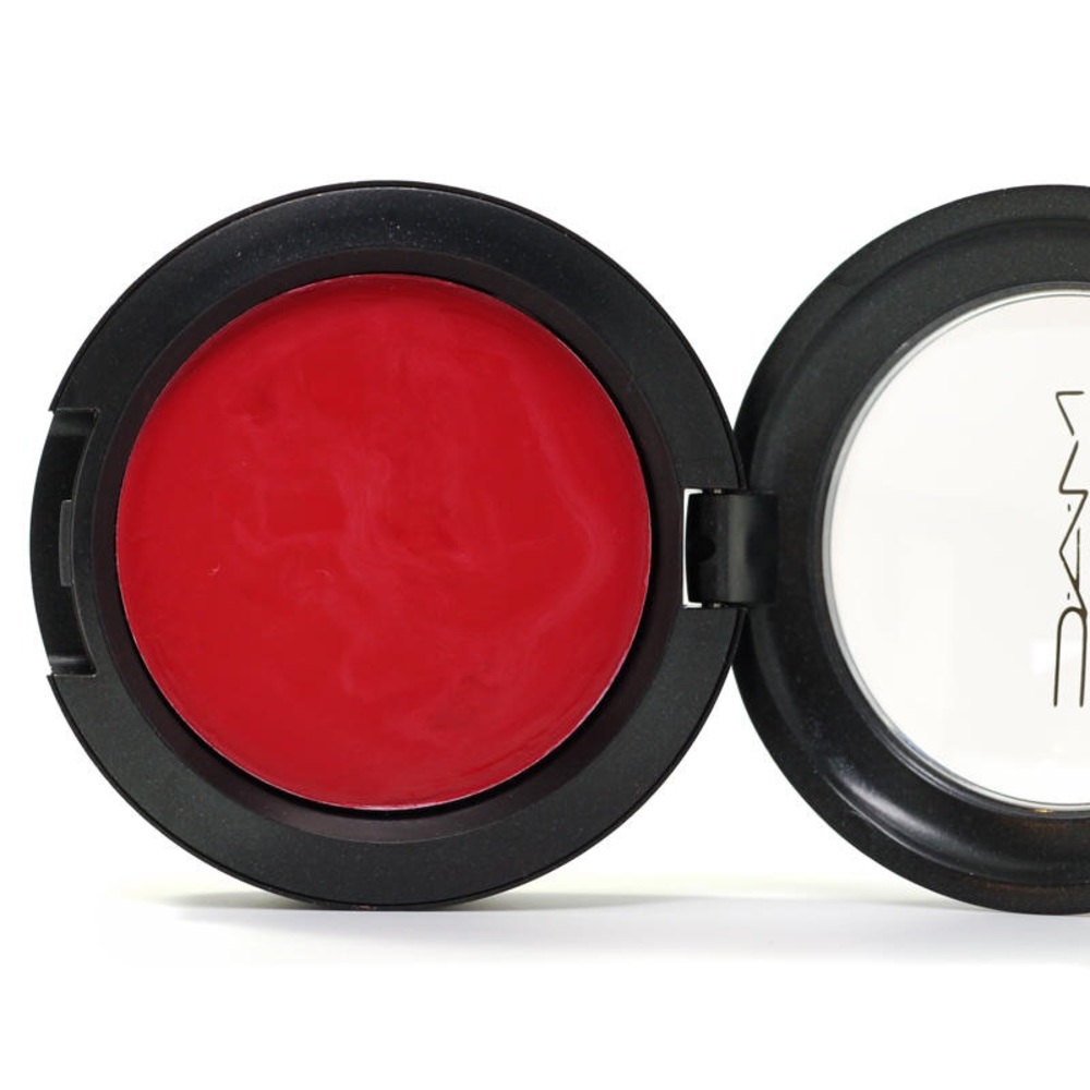 Mac Movie 💫 Red Cream Colour Base