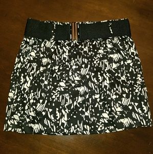 💛SOLD 💛Forever 21 Mini Skirt