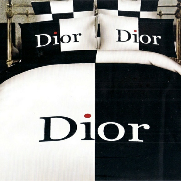 Designer Comforter sets - Picture 3 of 5