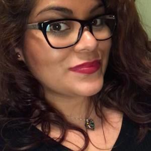 Meet your Posher, Violeta