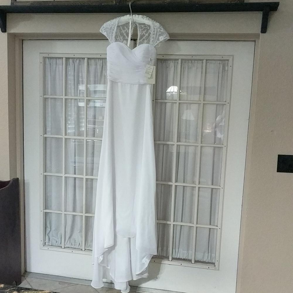 Wedding gown