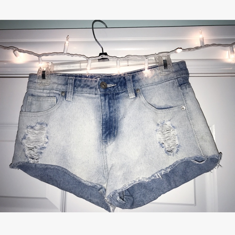 Light Wash Short Shorts