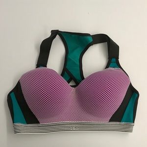 Victoria’s Secret sports bra vsx incredible 34B