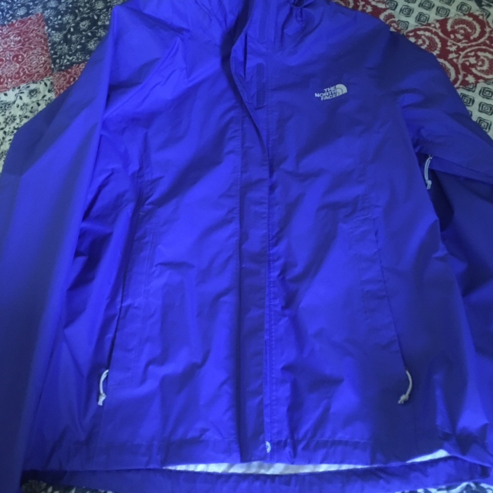 The North Face Women's Hyvent Hooded Rain Jacket