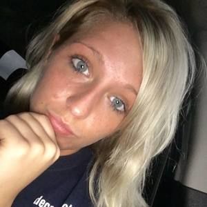 Meet your Posher, Aaryn