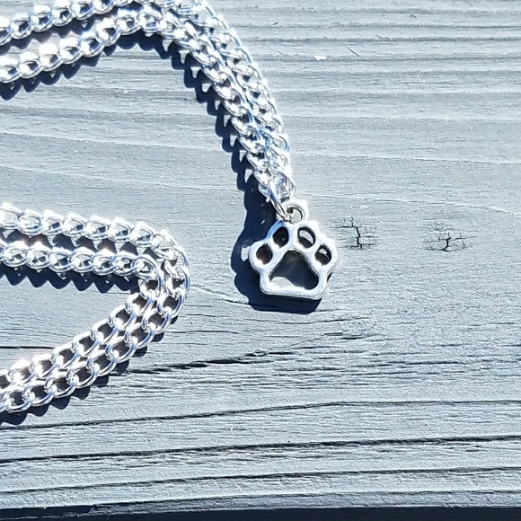 New paw print necklace, pet necklace, pet jewelry - Picture 2 of 4