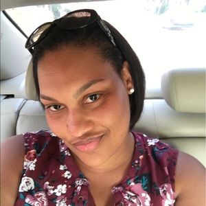 Meet your Posher, Kisha