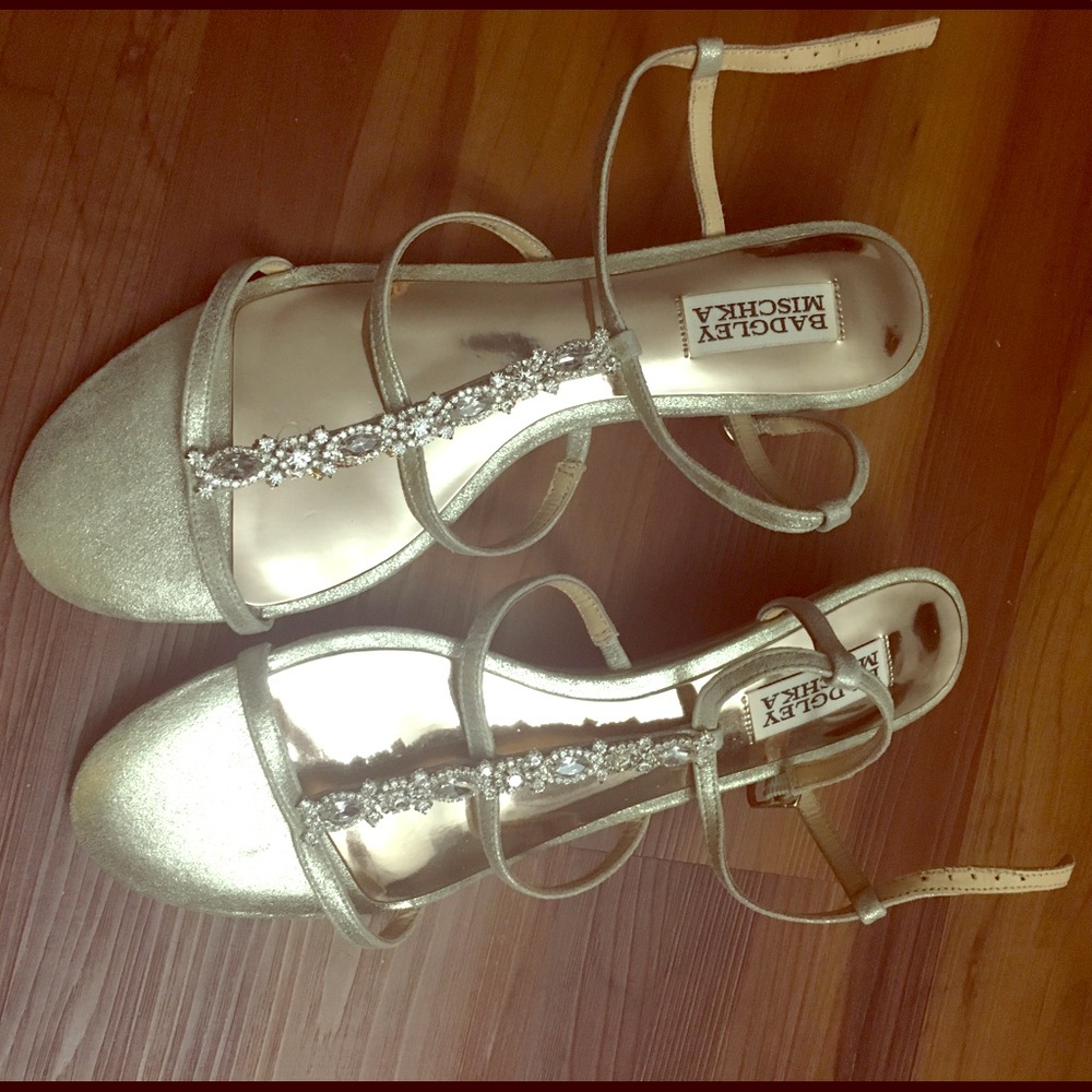new badgley sandals
