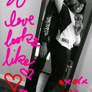 Meet your Posher, Devin