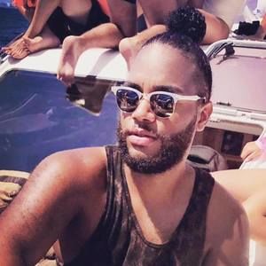 Meet your Posher, Darryl