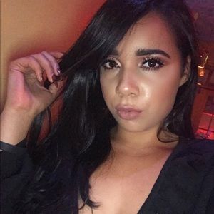 Meet your Posher, Ashelyn