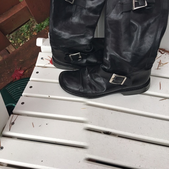 Donald Pliner Soft Leather Boots - Picture 2 of 4