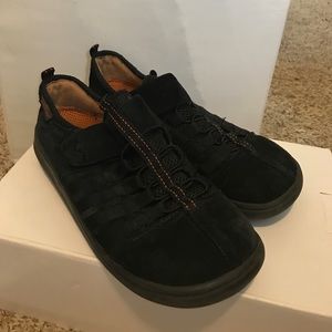 ROCKET DOG VELCRO SHOES