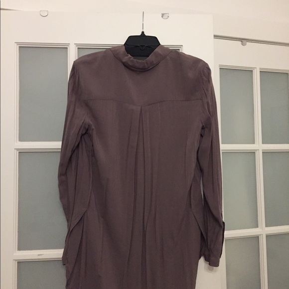 🆕 Hi Lo Blouse - NWOT - Picture 3 of 4