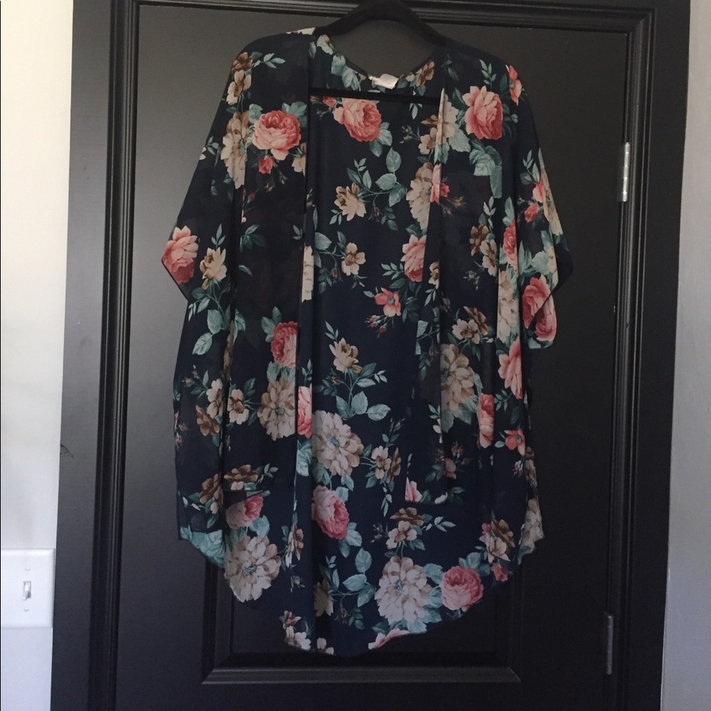 Navy Floral Sheer Shaw Boutique L
