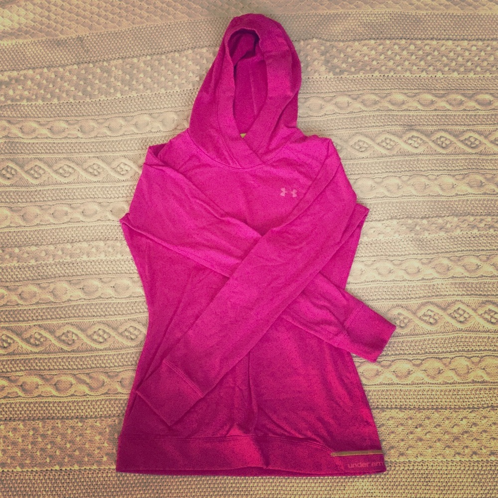 Pink Under Armor sweatshirt