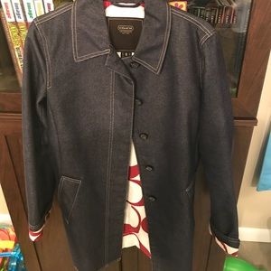Beautiful Coach walking coat