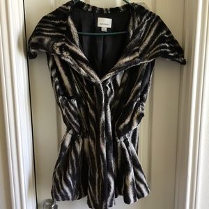 Avenue Faux Fur Vest Size 22/24