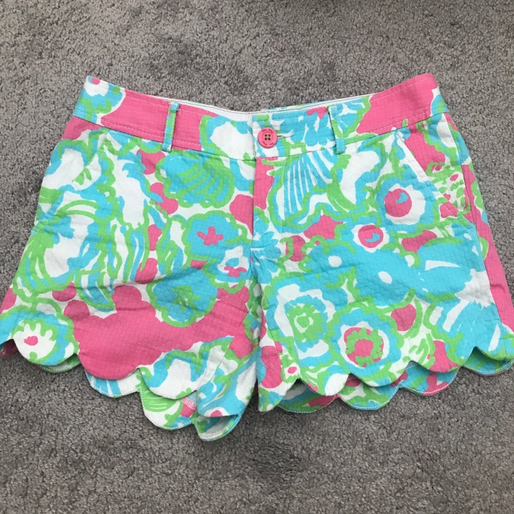 EUC Lilly Pulitzer Buttercup Shorts