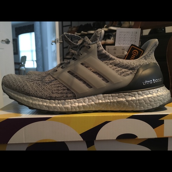 Adidas ultra-boost triple grey main image 5