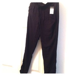 Rue 21 black waisted pants