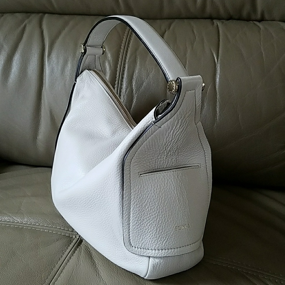 Purse - Picture 2 of 4