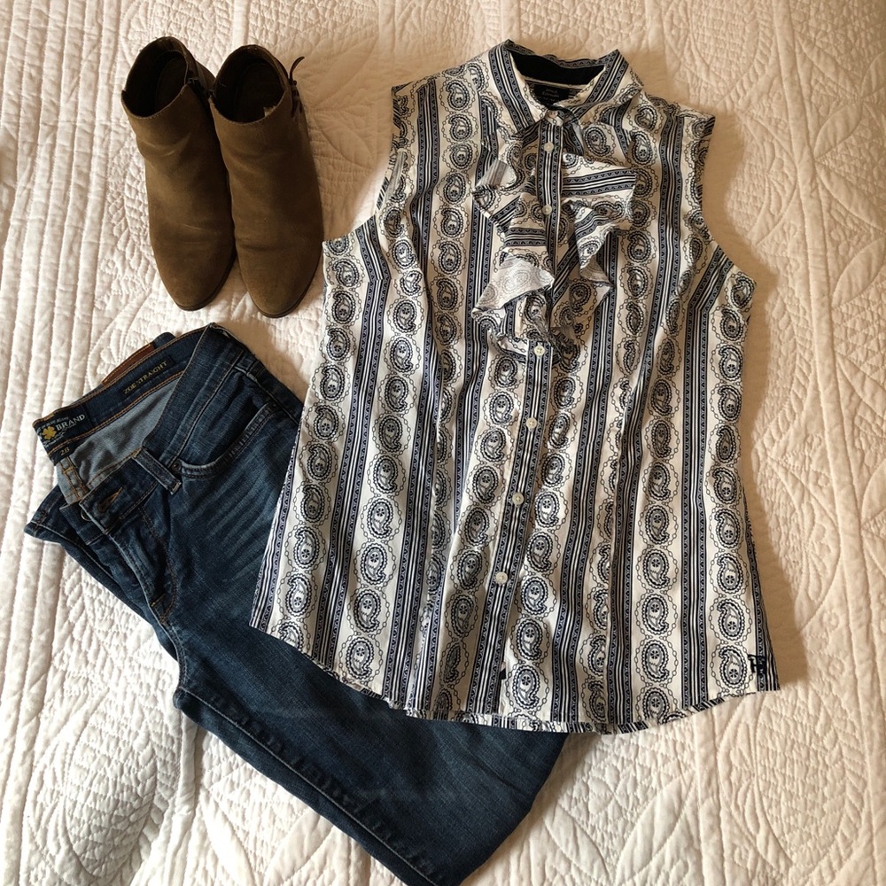 Tommy Hilfiger Paisley Button-up with Ruffle