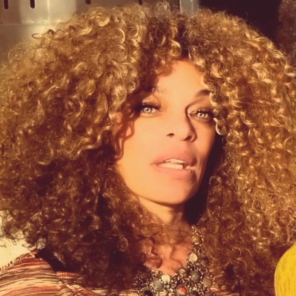 Meet your Posher, Ta-ning