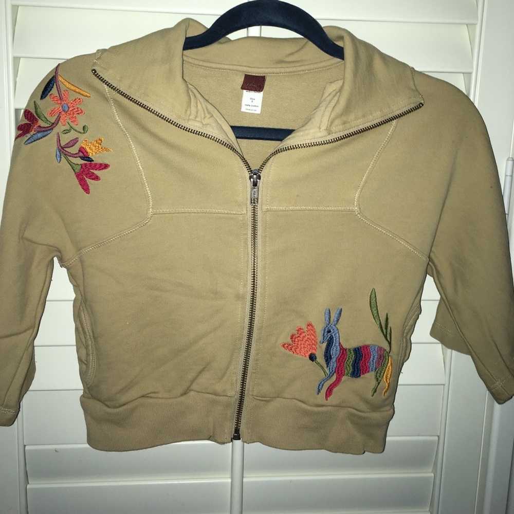 Children’s zip-up boho jacket with embroideries