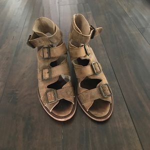 Steve Madden freebird shoes